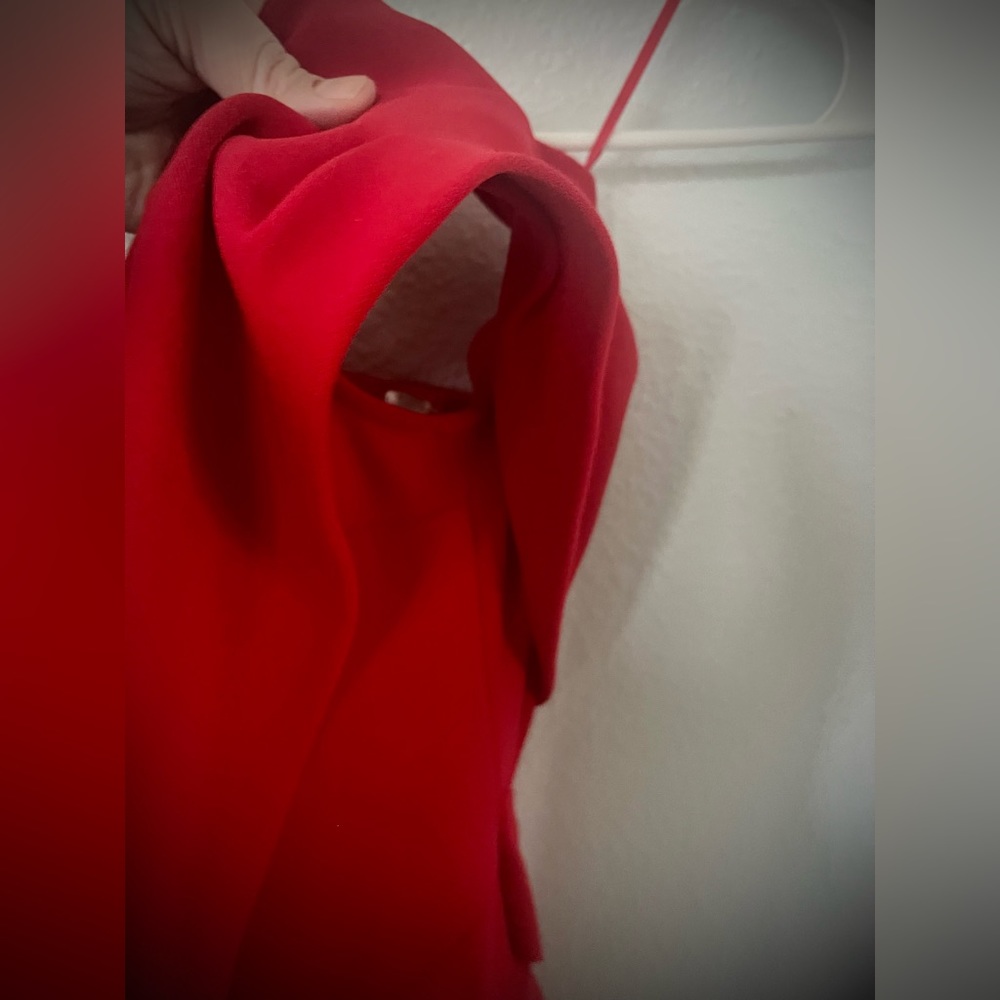 Red off shoulder dress - Picture 8 of 10